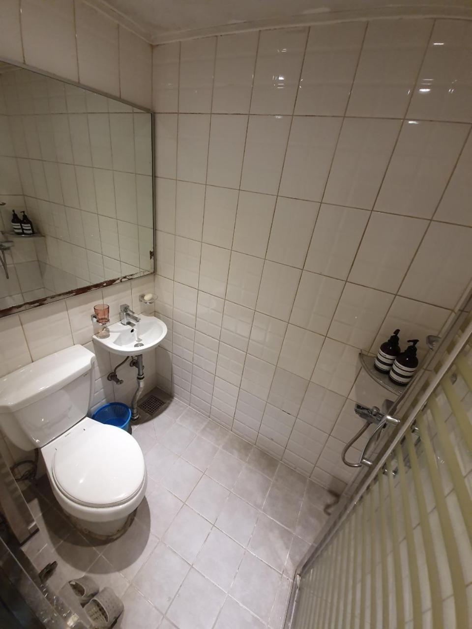 Dalgona Guesthouse Seoul Værelse billede