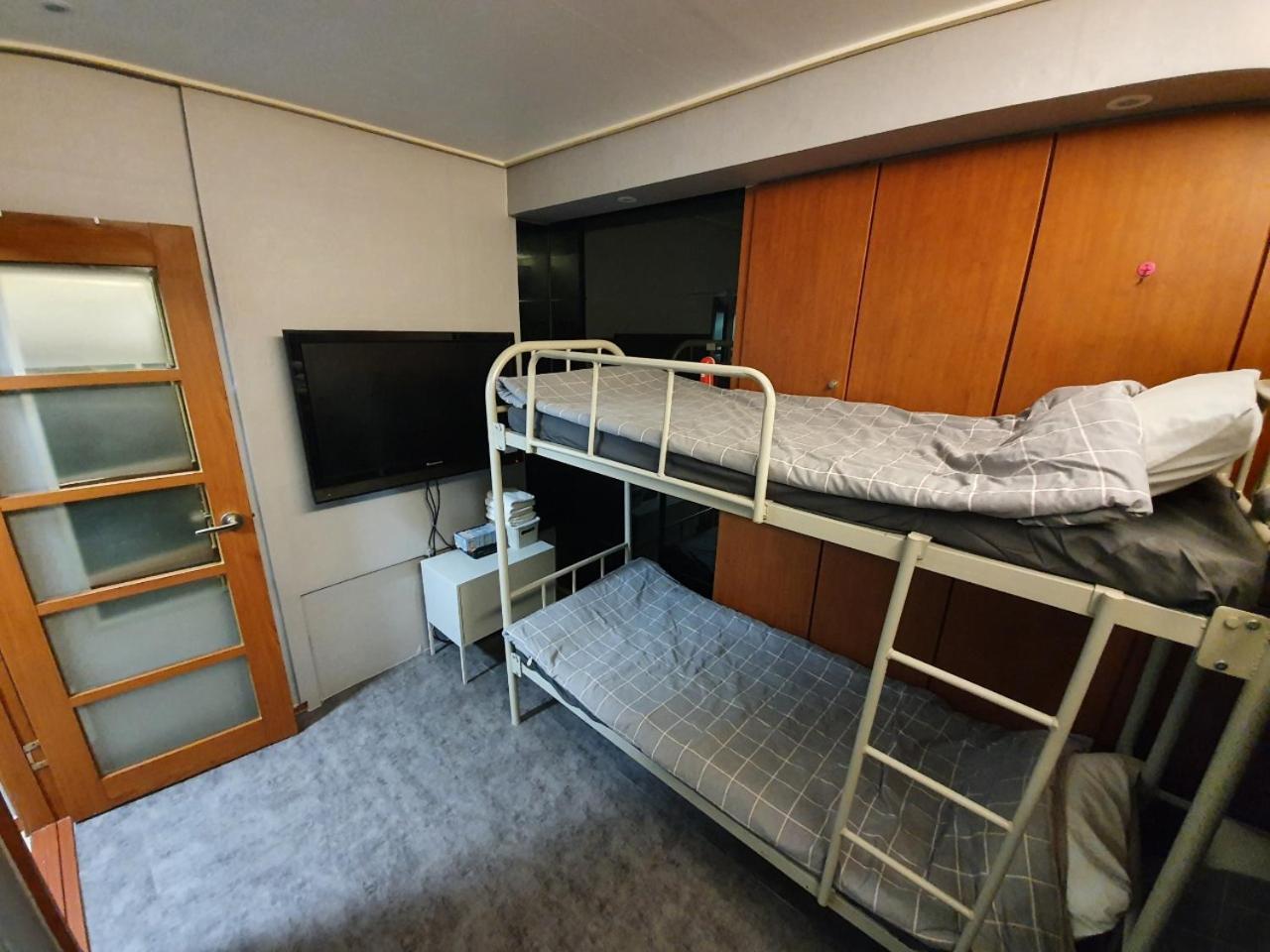 Dalgona Guesthouse Seoul Værelse billede